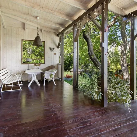 Nice To Host You - Dom W Rozanie Nad Narwia